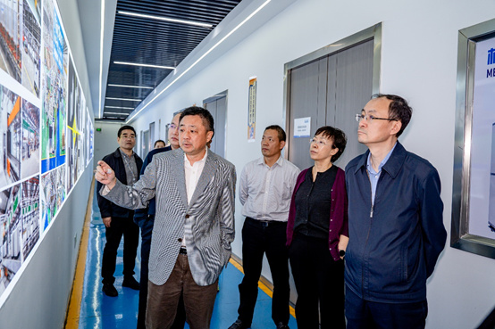 pg国际-不凡成就非凡,相信品牌的力量
