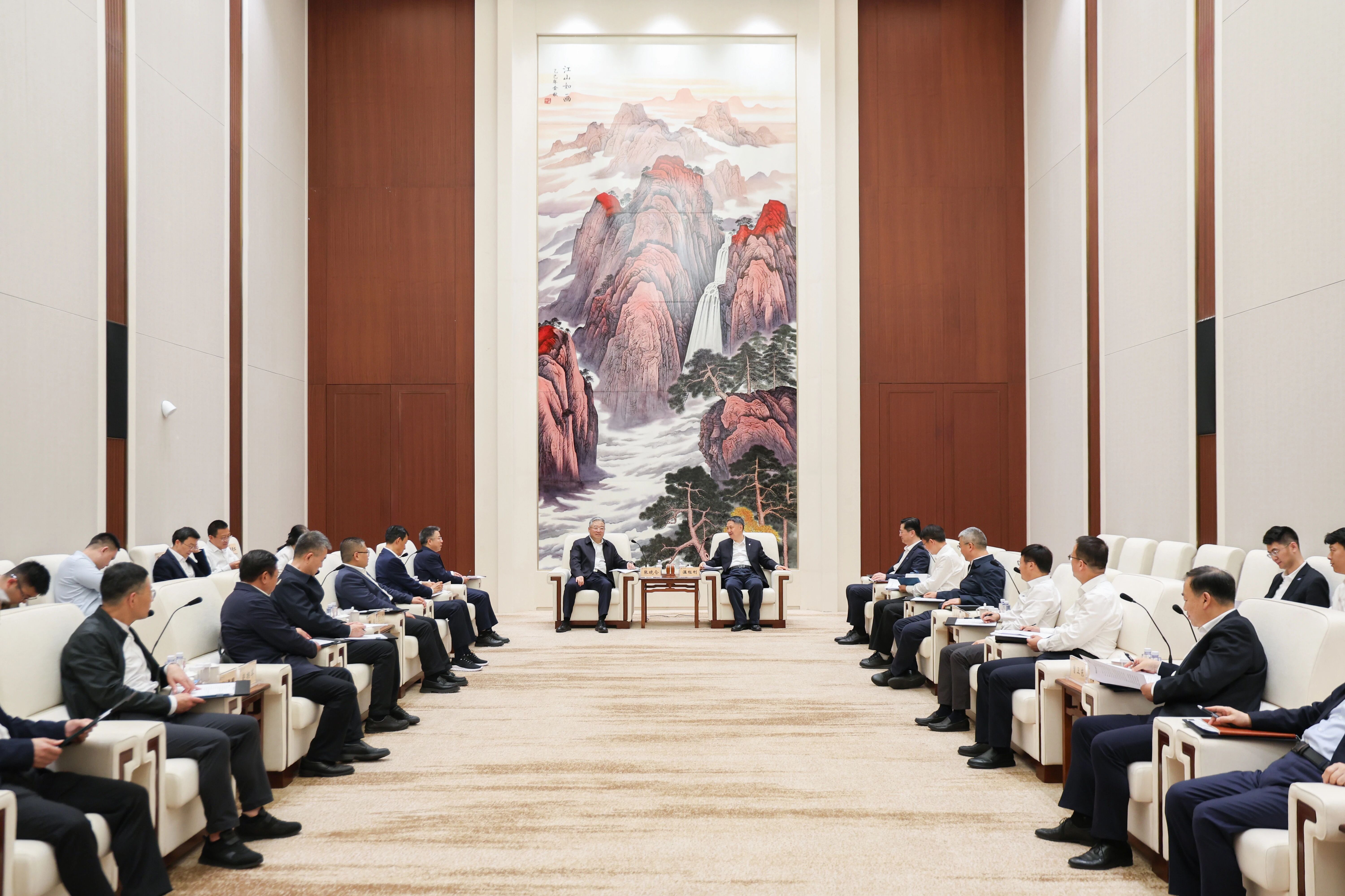 pg国际-不凡成就非凡,相信品牌的力量