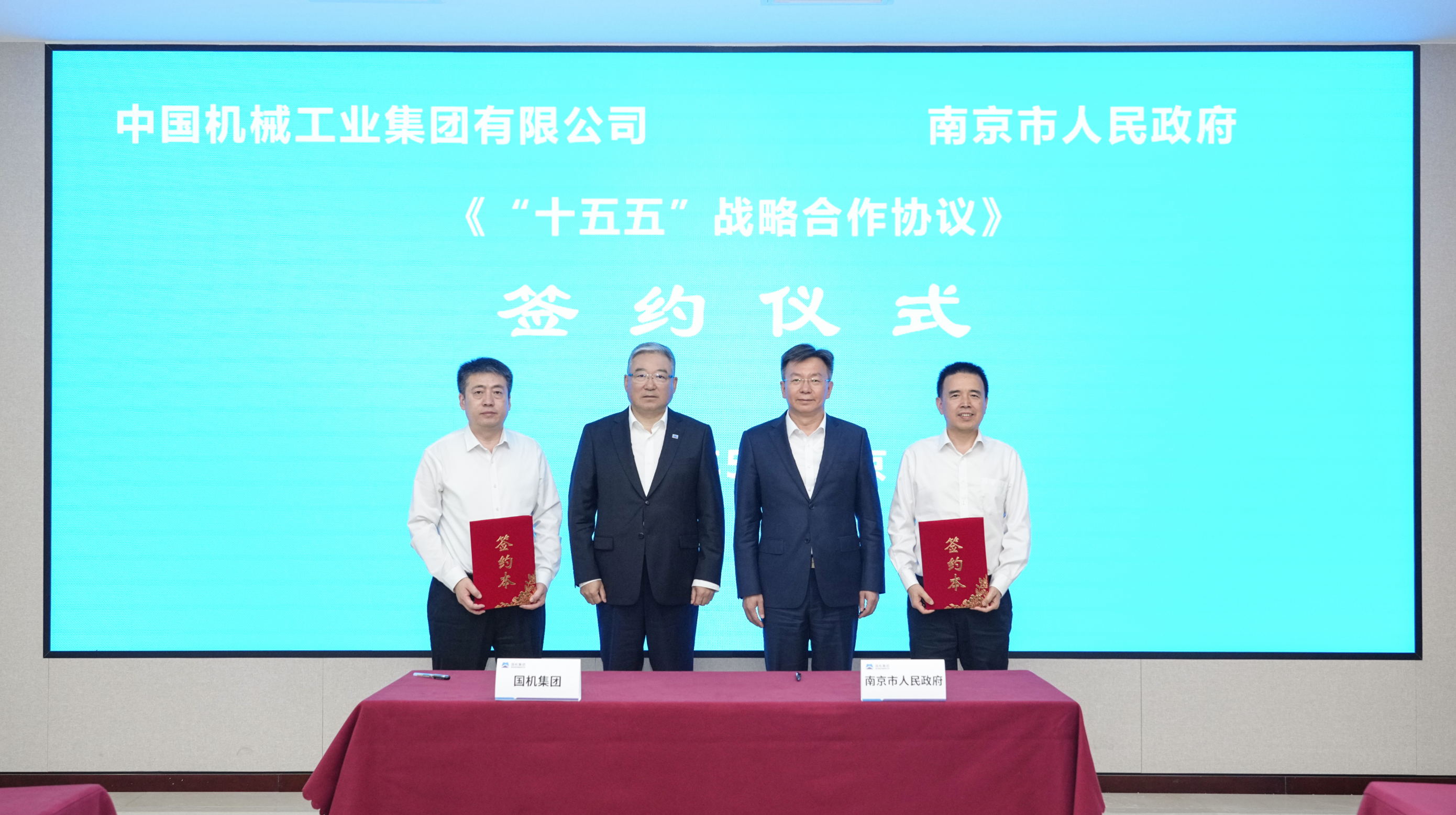pg国际-不凡成就非凡,相信品牌的力量