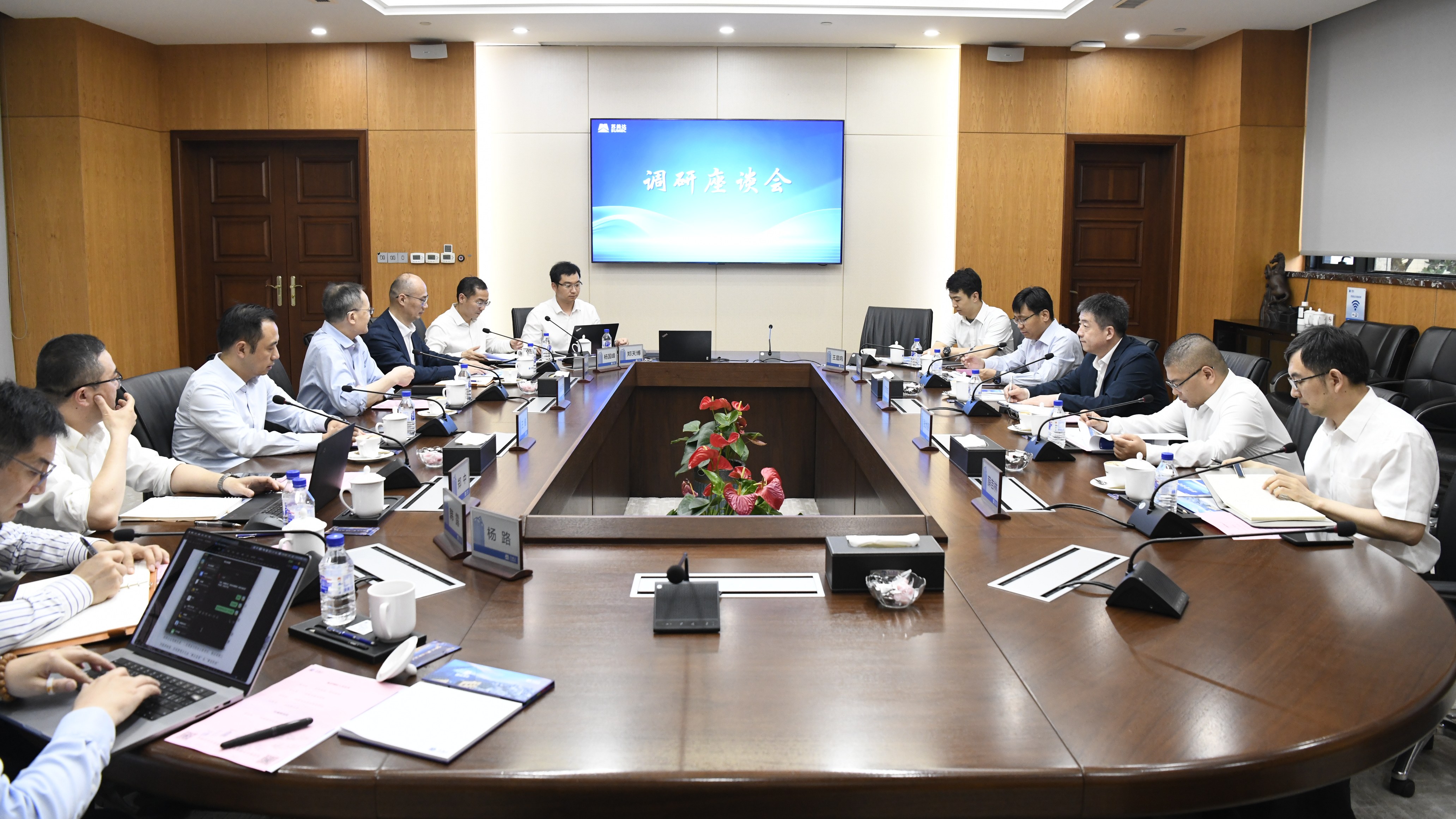 pg国际-不凡成就非凡,相信品牌的力量